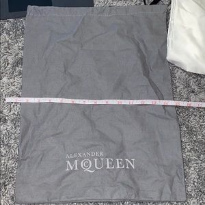 alexander mcqueen dust bag